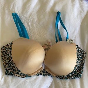 PINK Heartbreaker Push-up. 34D.